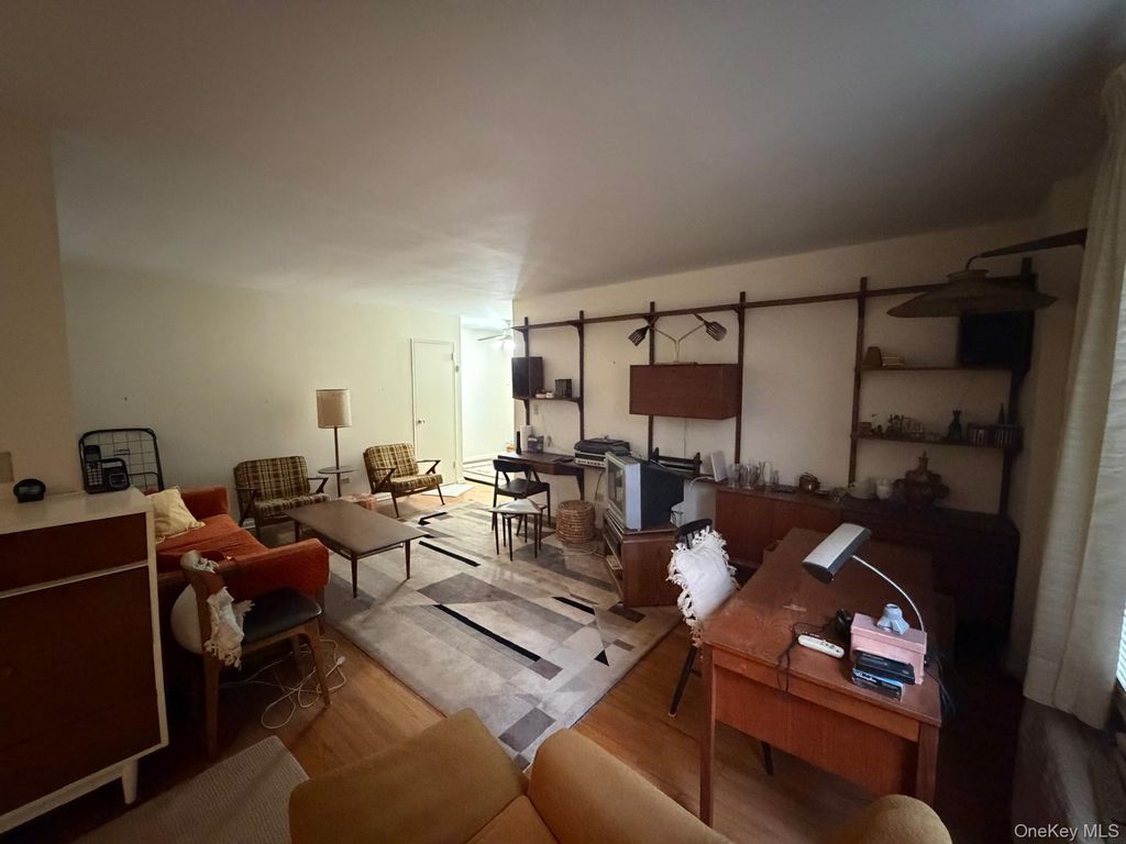 78-40 164th St 2M, Fresh Meadows, NY 11366 — photo 4