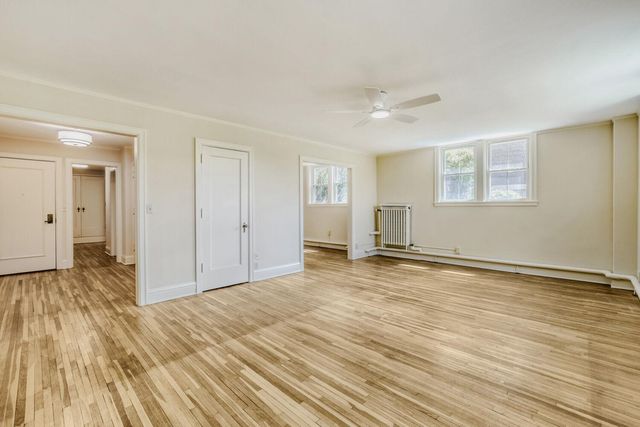 2615 Park Avenue B-2, Minneapolis, MN 55407