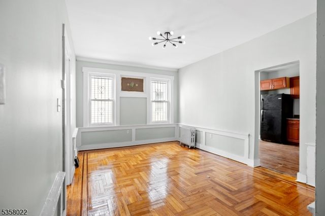 51 Schley St, Newark City, NJ 07112