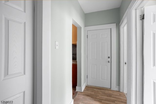 51 Schley St, Newark City, NJ 07112