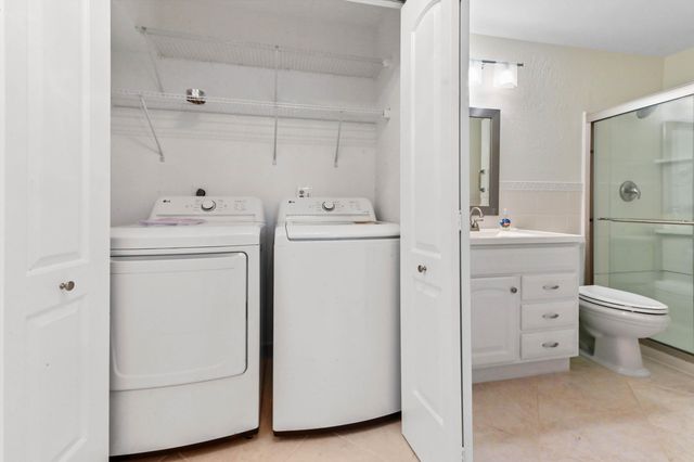 103 Lake Anne Drive, West Palm Beach, FL 33411