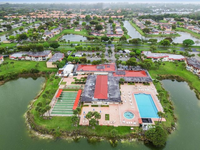 103 Lake Anne Drive, West Palm Beach, FL 33411