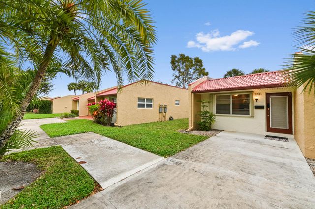 103 Lake Anne Drive, West Palm Beach, FL 33411