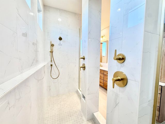 14100 E Willowgreen Ct, Wichita, KS 67230