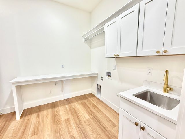 14100 E Willowgreen Ct, Wichita, KS 67230