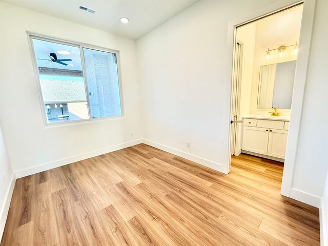 14100 E Willowgreen Ct, Wichita, KS 67230