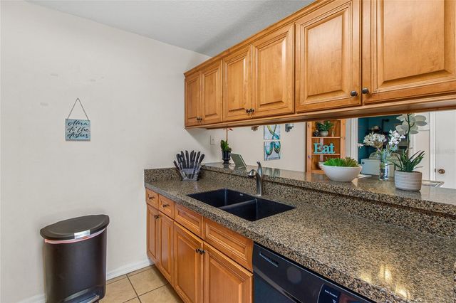 5358 BAMBOO COURT 475, Orlando, FL 32811