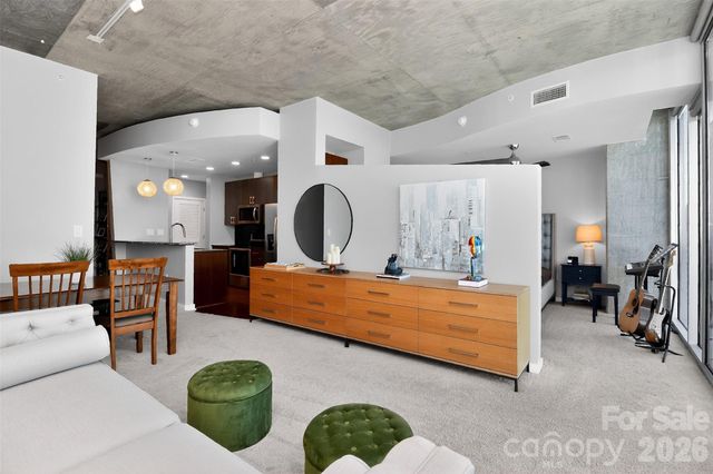 210 N Church Street 1512, Charlotte, NC 28202