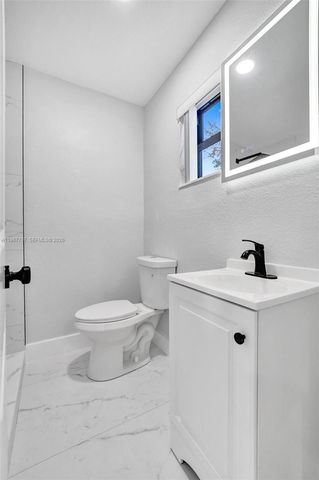 2241 NW 172nd Ter, Miami Gardens, FL 33056