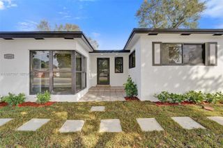 2241 NW 172nd Ter, Miami Gardens, FL 33056