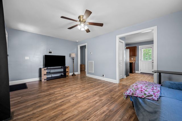 403 Fairview Ave, Smyrna, TN 37167