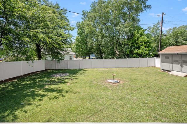403 Fairview Ave, Smyrna, TN 37167