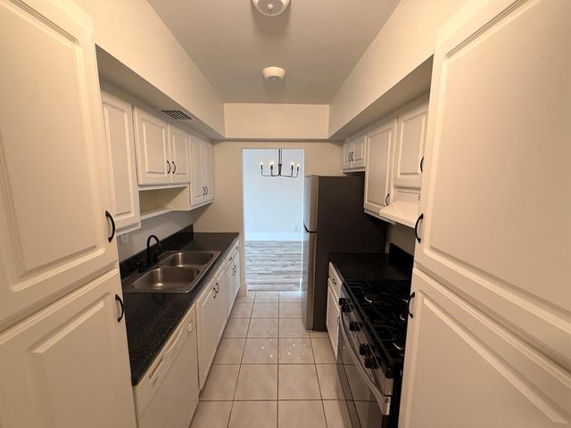 1601 S Flagler Drive 301o, West Palm Beach, FL 33401