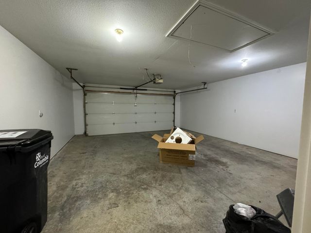 4209 BOLD VENTURE DR, Columbia, MO 65202
