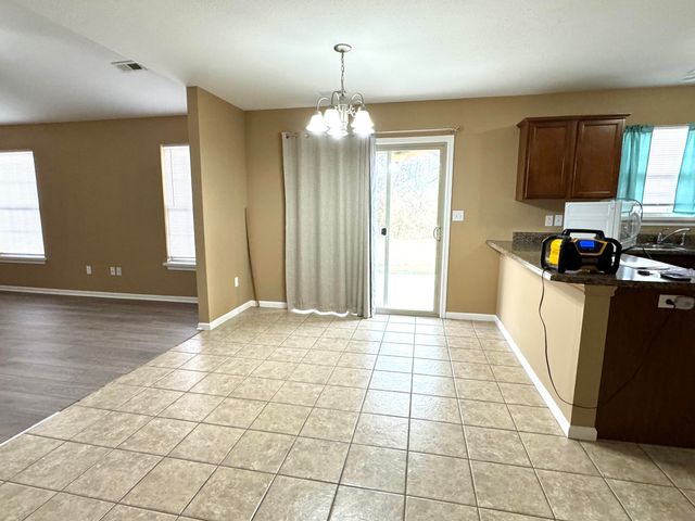 4209 BOLD VENTURE DR, Columbia, MO 65202