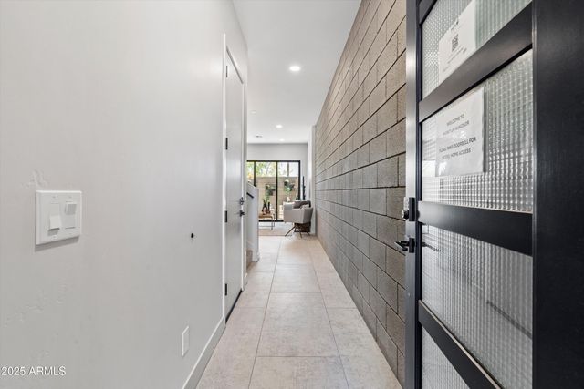 377 E Windsor Avenue 21, Phoenix, AZ 85004