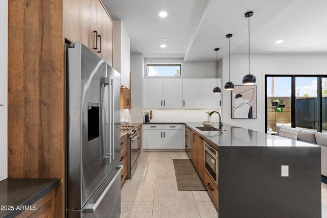 377 E Windsor Avenue 21, Phoenix, AZ 85004