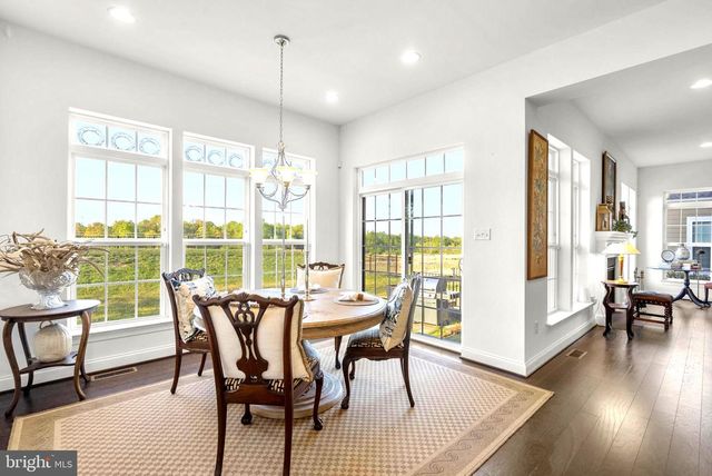 6410 PADDINGTON ST, Middle River, MD 21220