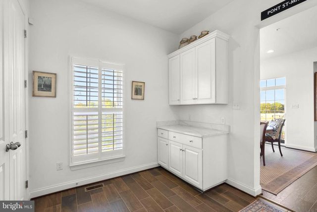 6410 PADDINGTON ST, Middle River, MD 21220