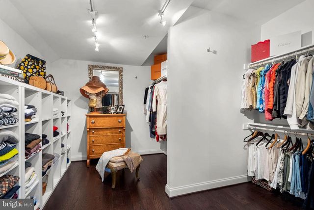 6410 PADDINGTON ST, Middle River, MD 21220