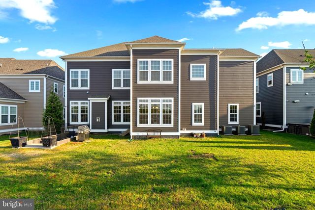 6410 PADDINGTON ST, Middle River, MD 21220