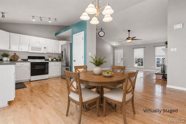 1269 Little Brave Drive, O'fallon, MO 63366