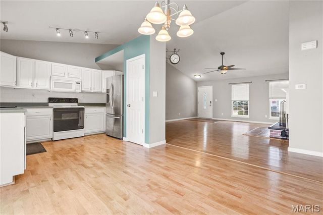 1269 Little Brave Drive, O'fallon, MO 63366