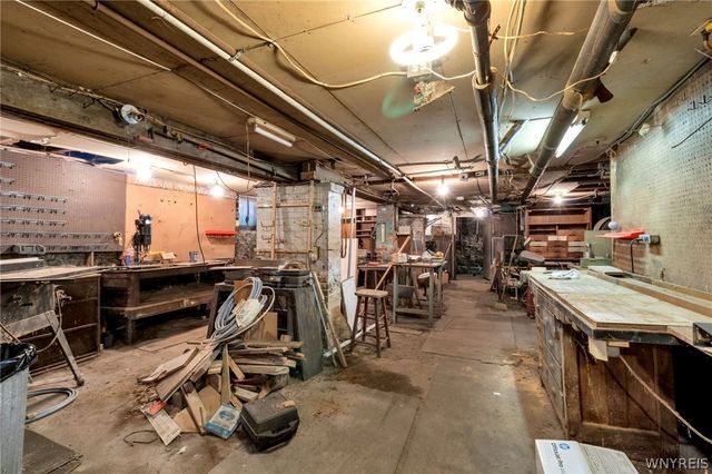 553 South Park Avenue, Buffalo, NY 14204