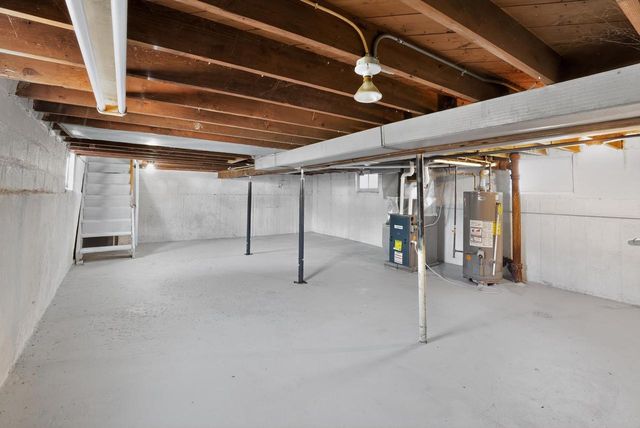 971 Industrial Court, Janesville, WI 53546