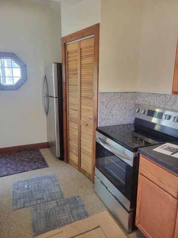971 Industrial Court, Janesville, WI 53546