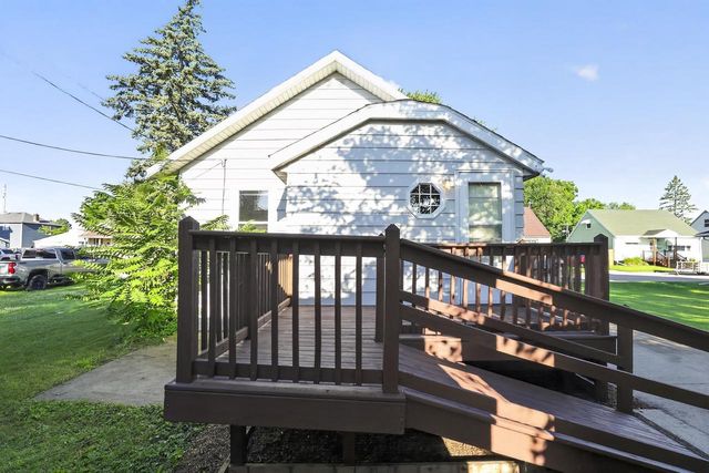971 Industrial Court, Janesville, WI 53546