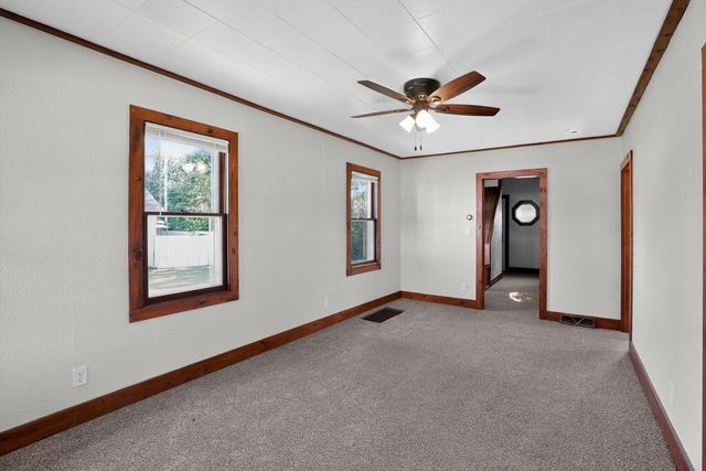 971 Industrial Court, Janesville, WI 53546