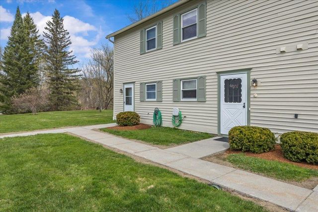 51 Densmore Drive, Essex Junction, VT 05452
