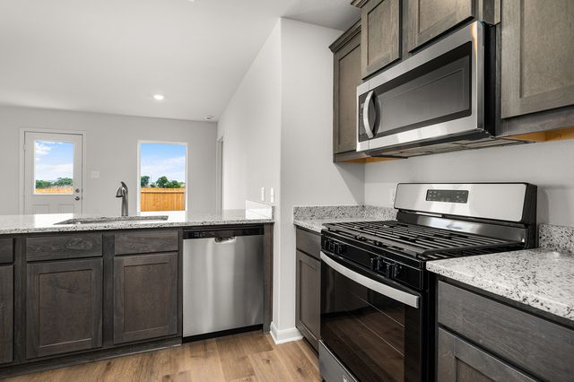 307 Julian Davis Drive, Venus, TX 76084