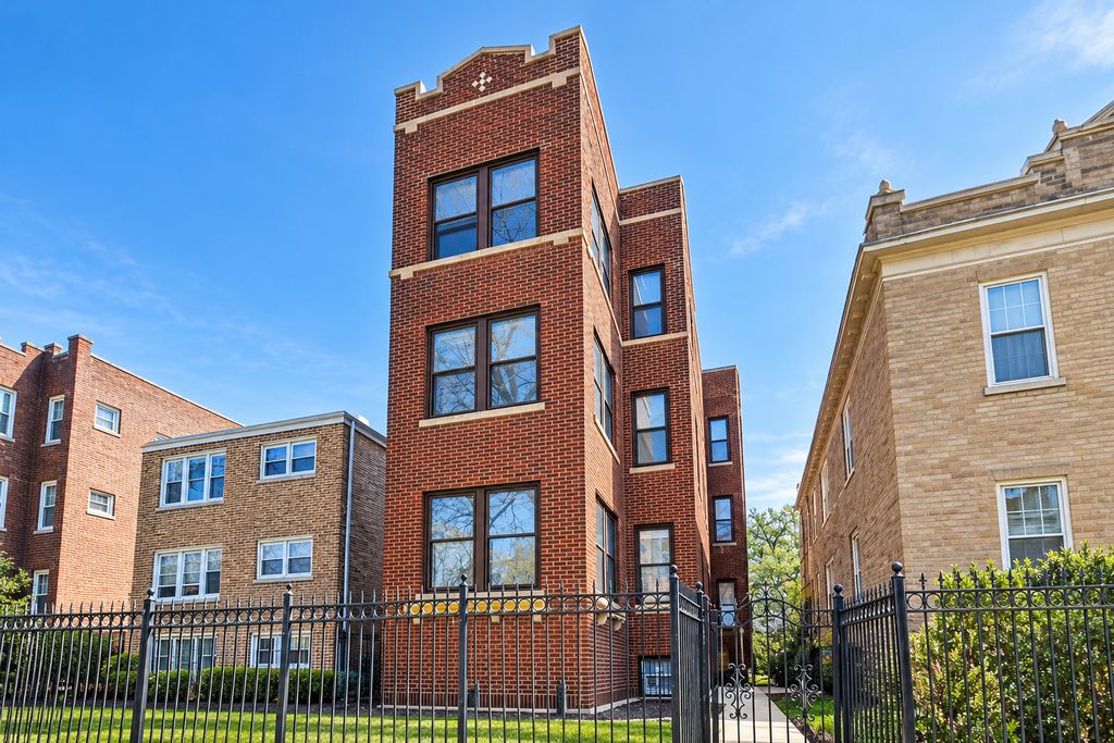 4229 N Ashland Avenue 1, Chicago, IL 60613