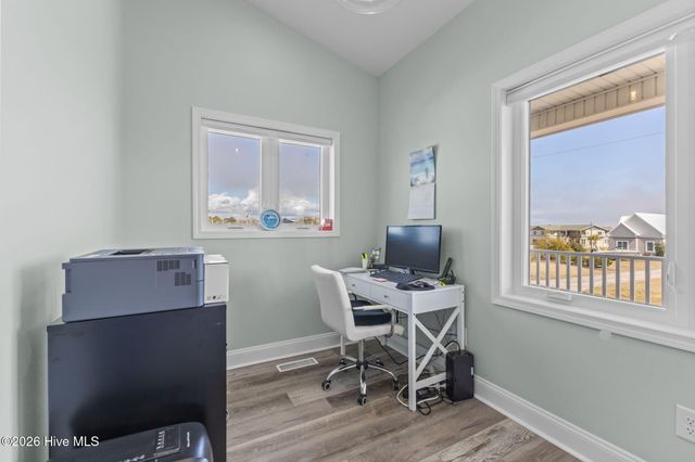 314 Easy Street, Swansboro, NC 28584