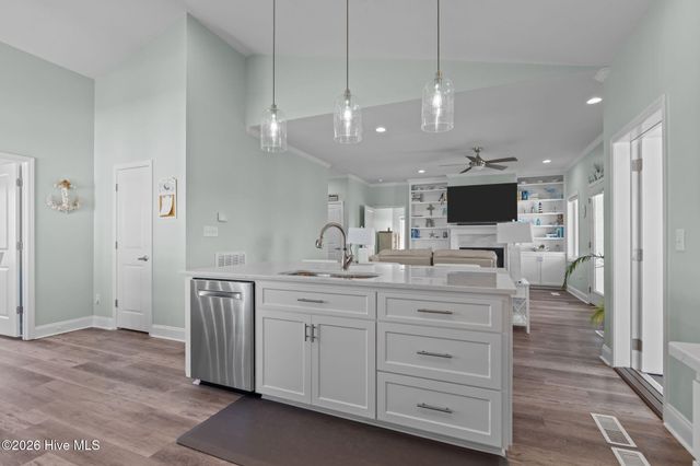 314 Easy Street, Swansboro, NC 28584