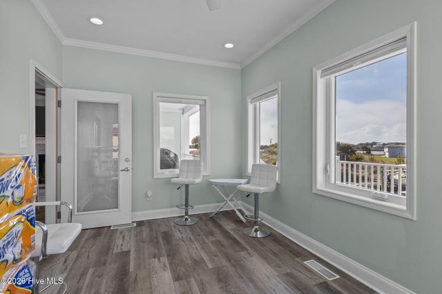 314 Easy Street, Swansboro, NC 28584