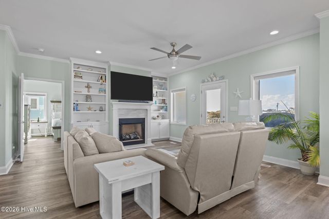 314 Easy Street, Swansboro, NC 28584