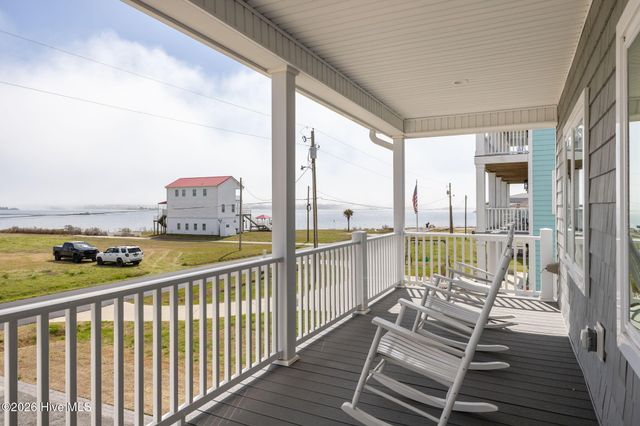 314 Easy Street, Swansboro, NC 28584