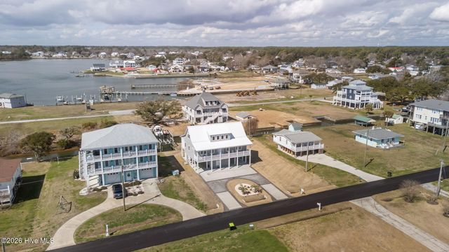 314 Easy Street, Swansboro, NC 28584