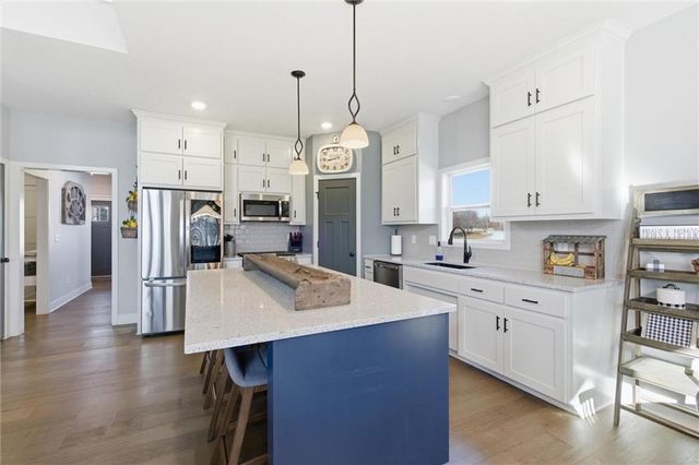 2101 Petty Road, Kearney, MO 64060