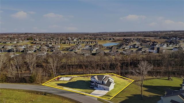 2101 Petty Road, Kearney, MO 64060