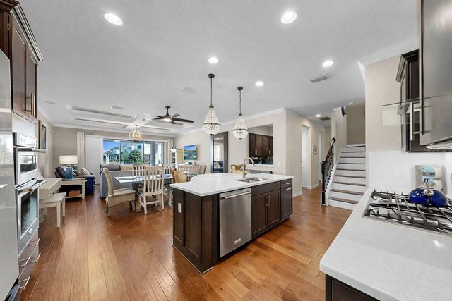 14110 BARRINGTON STOWERS DR, Lithia, FL 33547