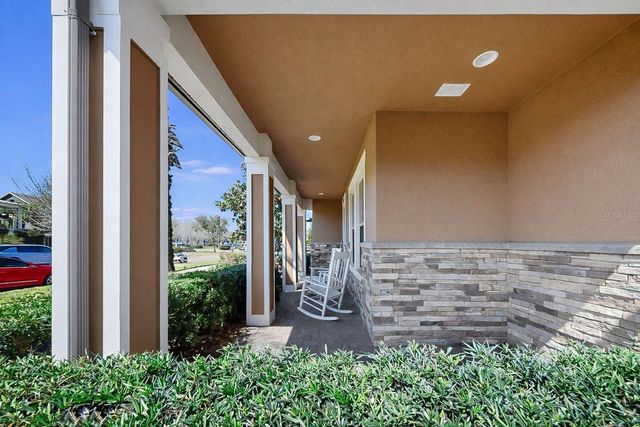 14110 BARRINGTON STOWERS DR, Lithia, FL 33547