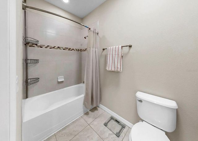 14110 BARRINGTON STOWERS DR, Lithia, FL 33547