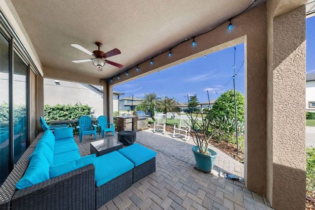 14110 BARRINGTON STOWERS DR, Lithia, FL 33547