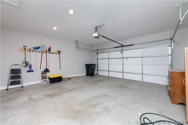 3407 Elaine Avenue, Jeffersonville, IN 47130