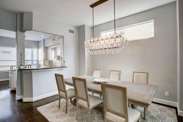 618 Asbury Street, Houston, TX 77007