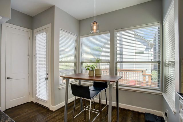 618 Asbury Street, Houston, TX 77007